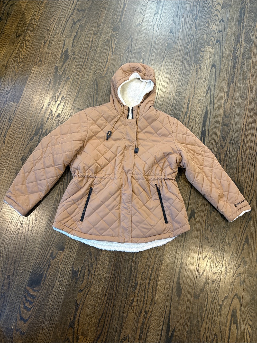 Women’sQuilted Hooded Jacket in Light Brown- XXL (NWOT)